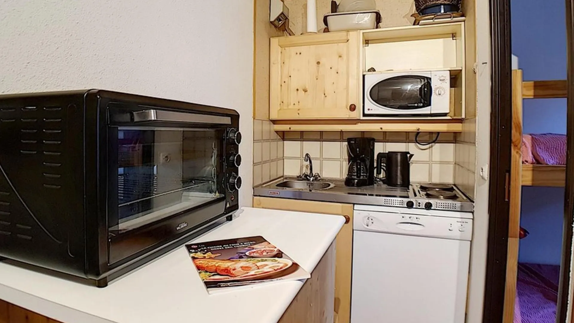 Studio Cabine Classique Aux Menuires, Proche Des Pistes - Fr-1-344-1228 Сен-Мартен-де-Бельвиль Апартаменты